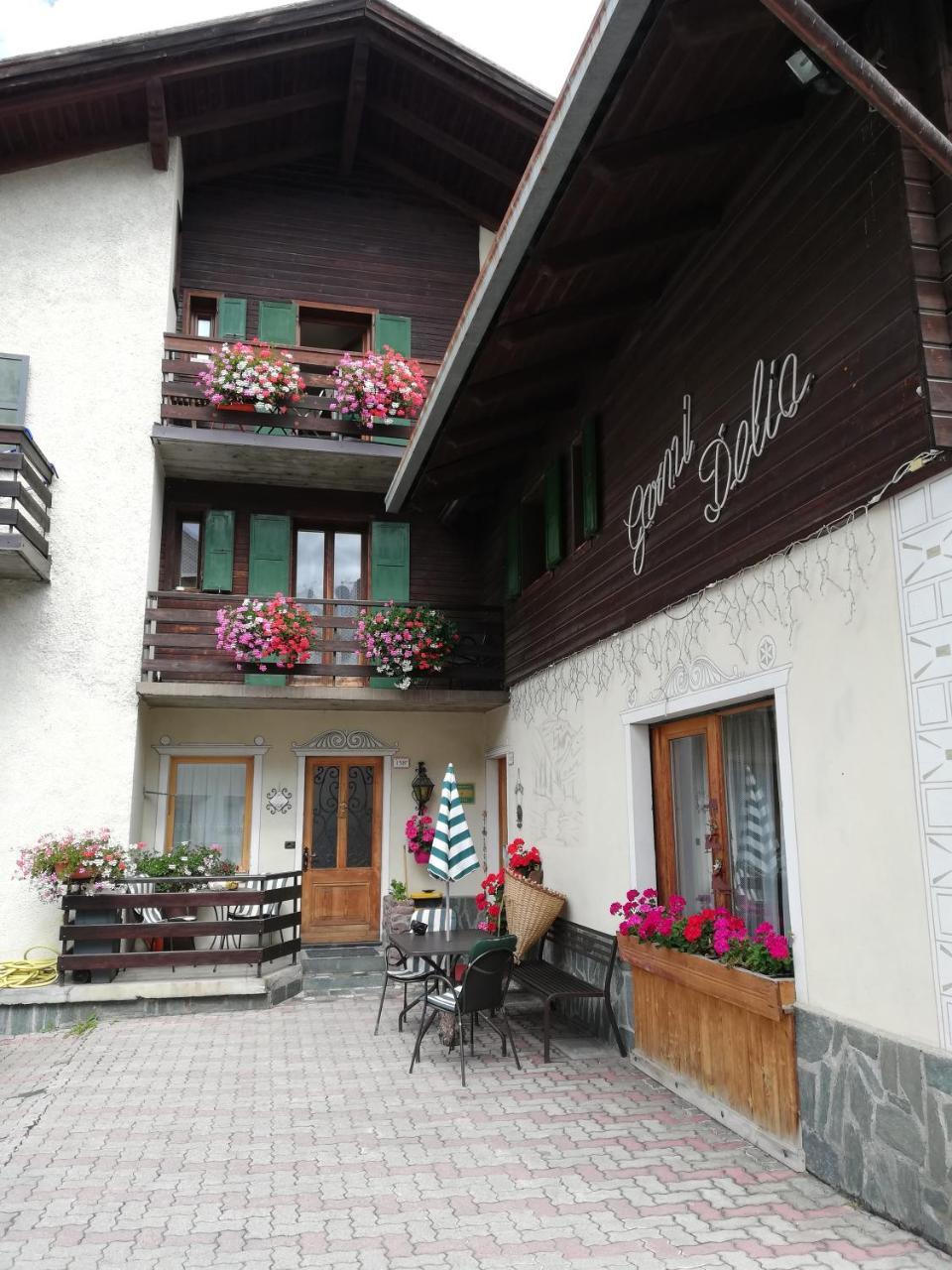 Garni Delia Hotel Livigno Ngoại thất bức ảnh