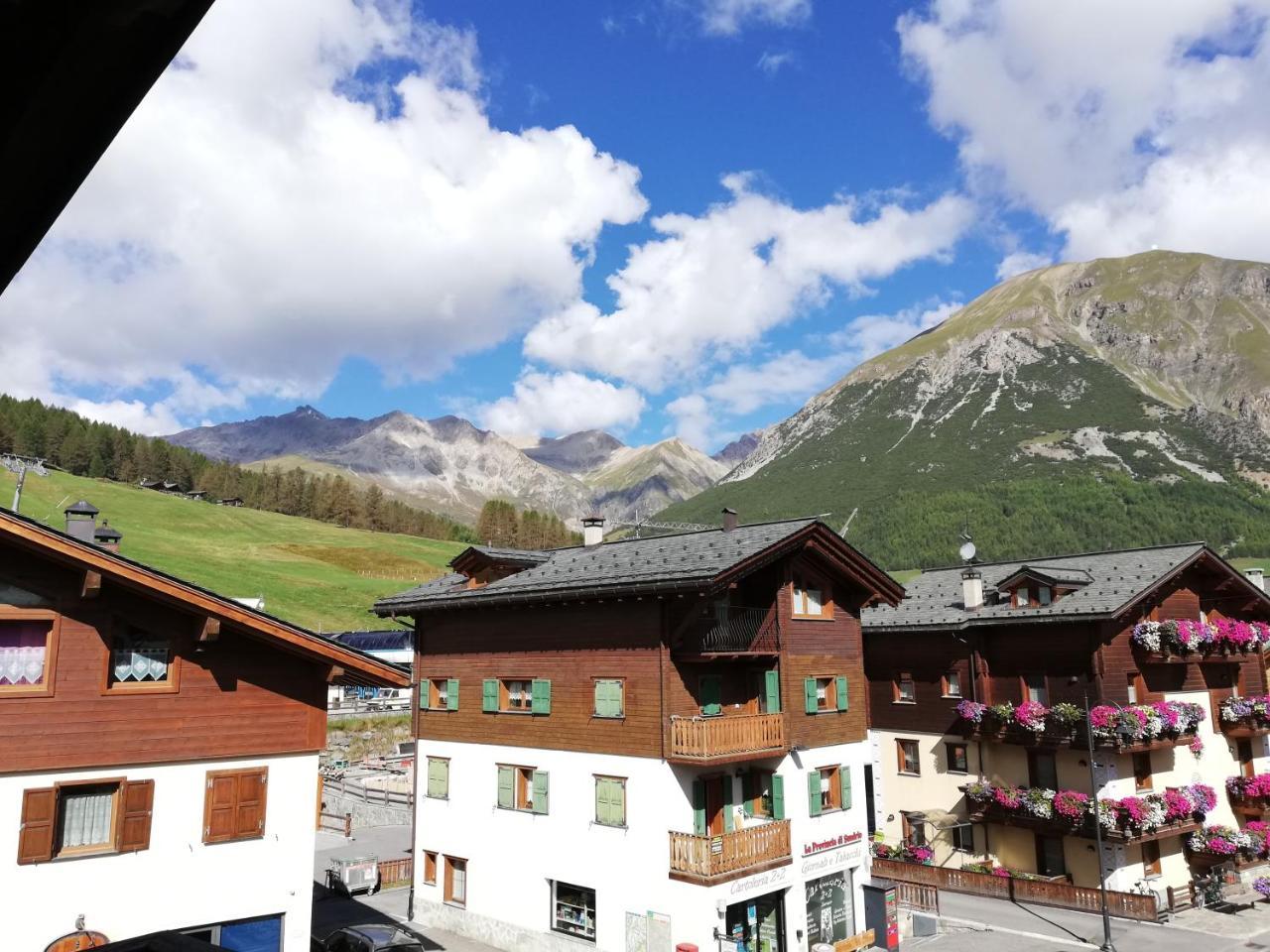Garni Delia Hotel Livigno Ngoại thất bức ảnh